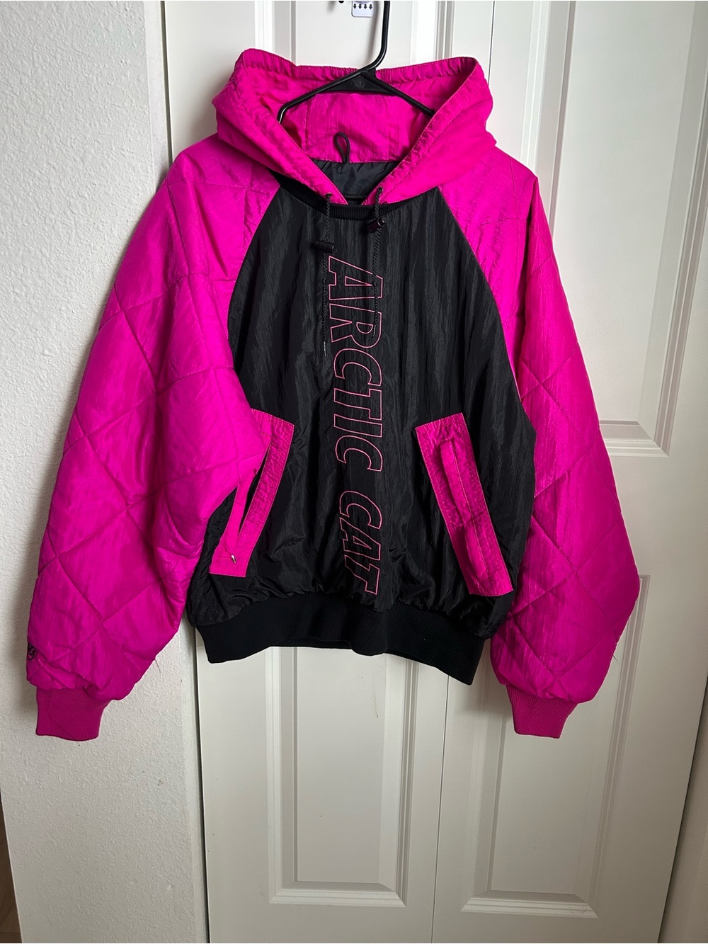 Rare ! Vintage Arctic Cat Pink Black Quilted Jacket